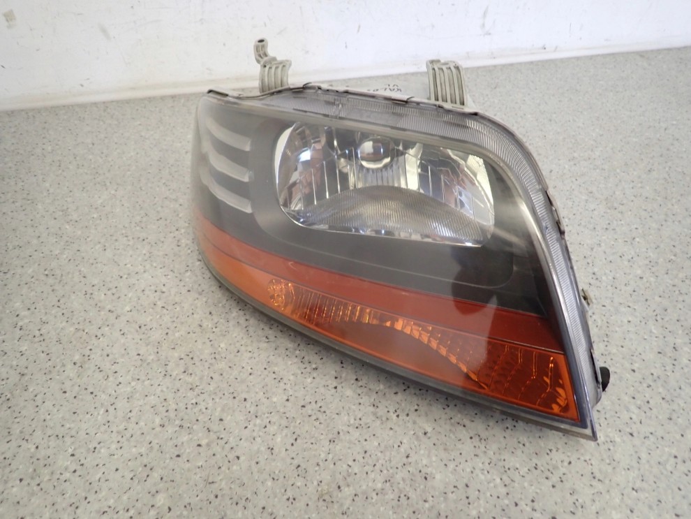 CHEVROLET KALOS 04-08 LAMPA PRZEDNIA PRAWA 3/8
