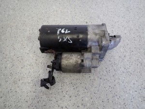 SUZUKI SX4 06-12 1.9 DDIS ROZRUSZNIK SILNIKA 3/6 MINIATURA