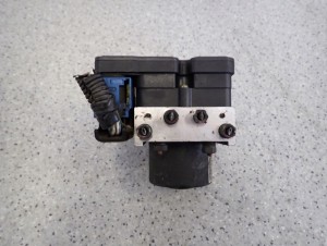 SUZUKI IGNIS 04-07 POMPA ABS EUROPA 6/7 MINIATURA