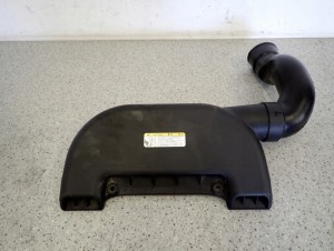 HYUNDAI I30 CRDI 06-11 ŁAPACZ POWIETRZA DOLOT RURA 1/6 MINIATURA