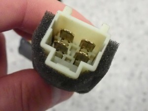 HYUNDAI SONATA 05-09 PRZEŁĄCZNIK PRZYCISK KLAPY BAGAŻNIKA KLAPKI PALIWA 4/4 MINIATURA