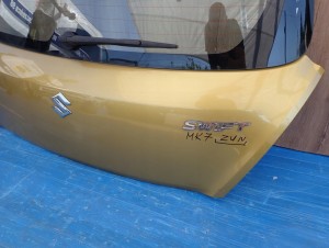 SUZUKI SWIFT MK7 10-16 KLAPA BAGAŻNIKA ZUN 5/16 MINIATURA