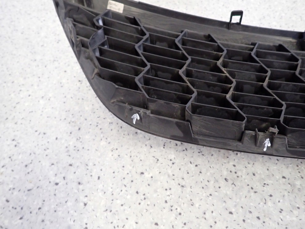 SUZUKI SWIFT IV MK7 ATRAPA CHŁODNICY KRATKA ORYGINAŁ 9/11