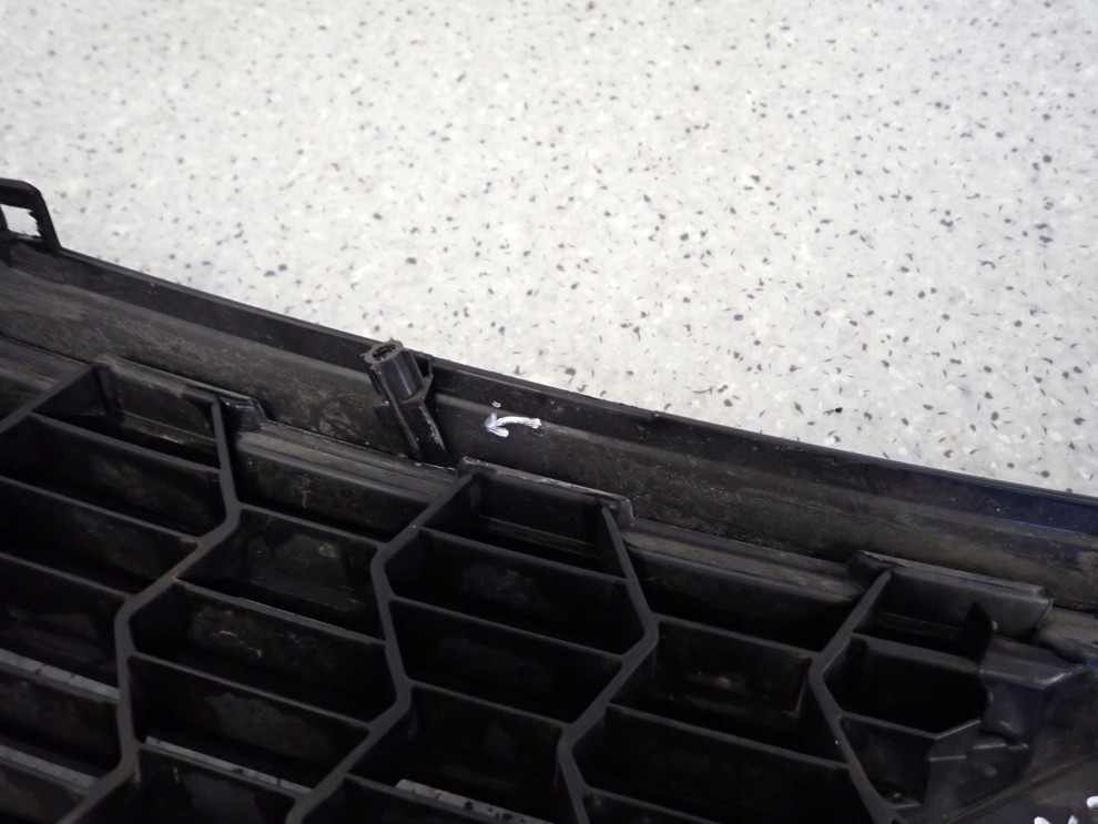 SUZUKI SWIFT IV MK7 ATRAPA CHŁODNICY KRATKA ORYGINAŁ 11/11