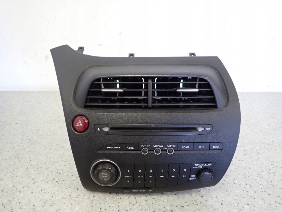 HONDA CIVIC UFO VIII 06-11 RADIO FABRYCZNE 1/8