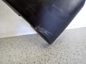 SUZUKI SX4 06-12 LISTWA BŁOTNIKA PRZEDNIA LEWA 4/10 MINIATURA