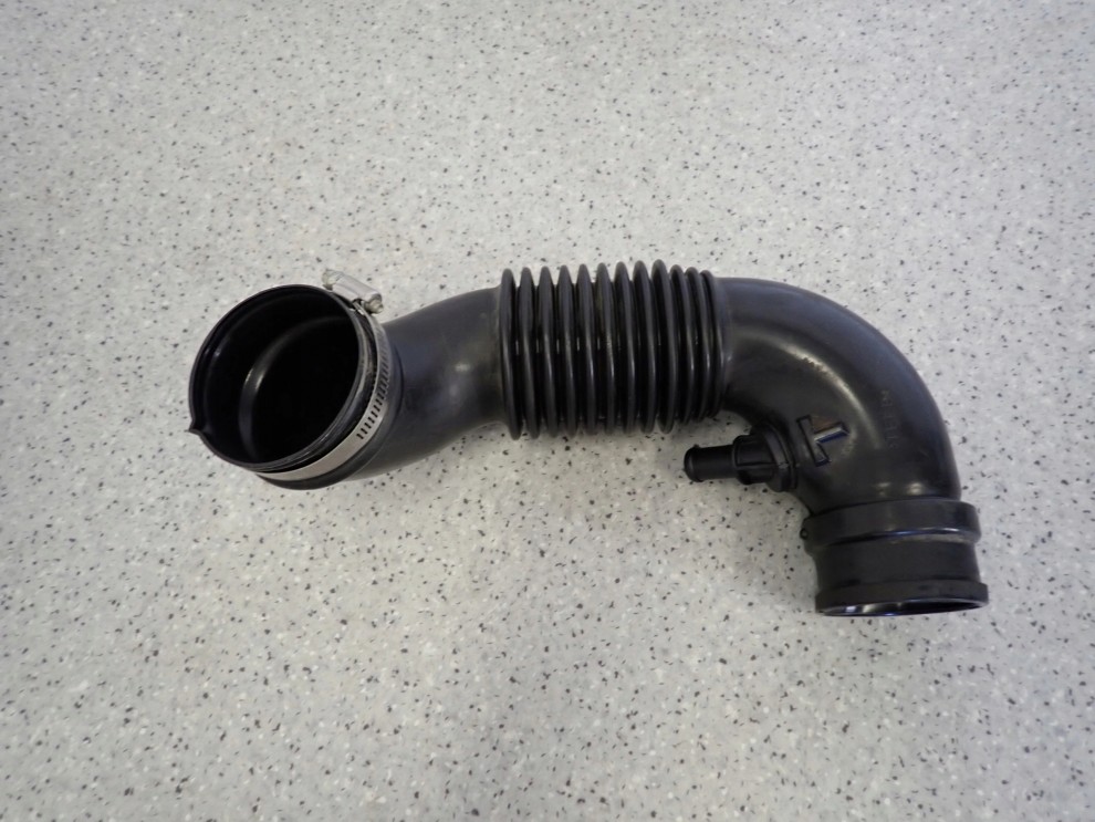 SUZUKI GRAND VITARA 1.9 DIESEL RURA POWIETRZA 4/7