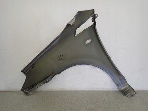 CHEVROLET AVEO HATCHBACK T250 07- BŁOTNIK PRZEDNI PRAWY 9/9 MINIATURA