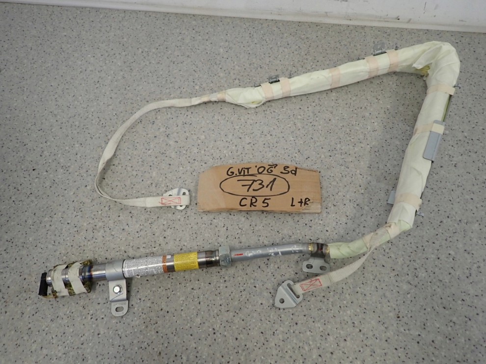 SUZUKI GRAND VITARA 3 DRZWI II 06- KURTYNA PRAWA 1/2