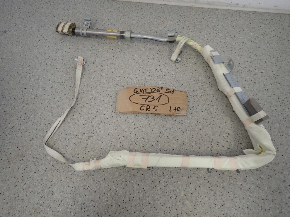 SUZUKI GRAND VITARA 3 DRZWI II 06- KURTYNA PRAWA 2/2