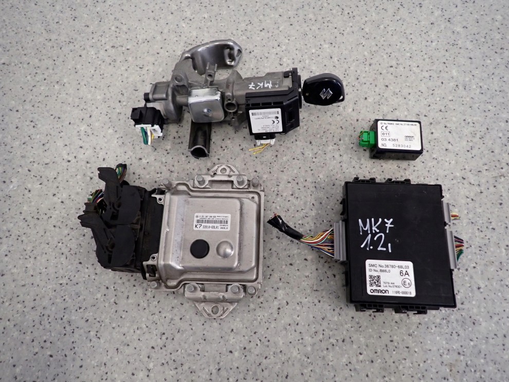 SUZUKI SWIFT IV MK7 10- 1.2i ZESTAW STARTOWY KOMPUTER STACYJKA 1/7