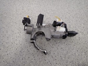 SUZUKI SWIFT IV MK7 10- 1.2i ZESTAW STARTOWY KOMPUTER STACYJKA 3/7 MINIATURA