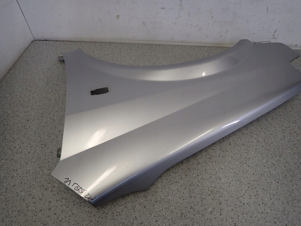 NISSAN PRIMERA P12 02-07 BŁOTNIK PRZEDNI LEWY KY0 6/14