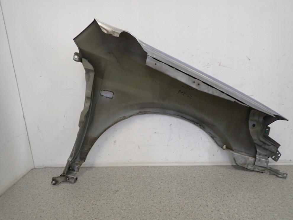 NISSAN PRIMERA P12 02-07 BŁOTNIK PRZEDNI LEWY KY0 13/14