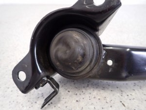 SUZUKI SWIFT IV MK7 10- 1.2 PODUSZKA PRAWA SILNIKA OLEJOWA 5/5 MINIATURA