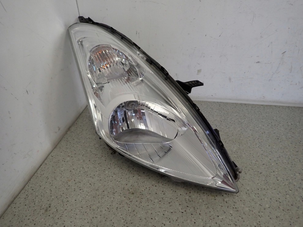 SUZUKI SWIFT MK7 10-16 REFLEKTOR PRZEDNI PRAWY LAMPA PRZÓD EUROPA 2/11