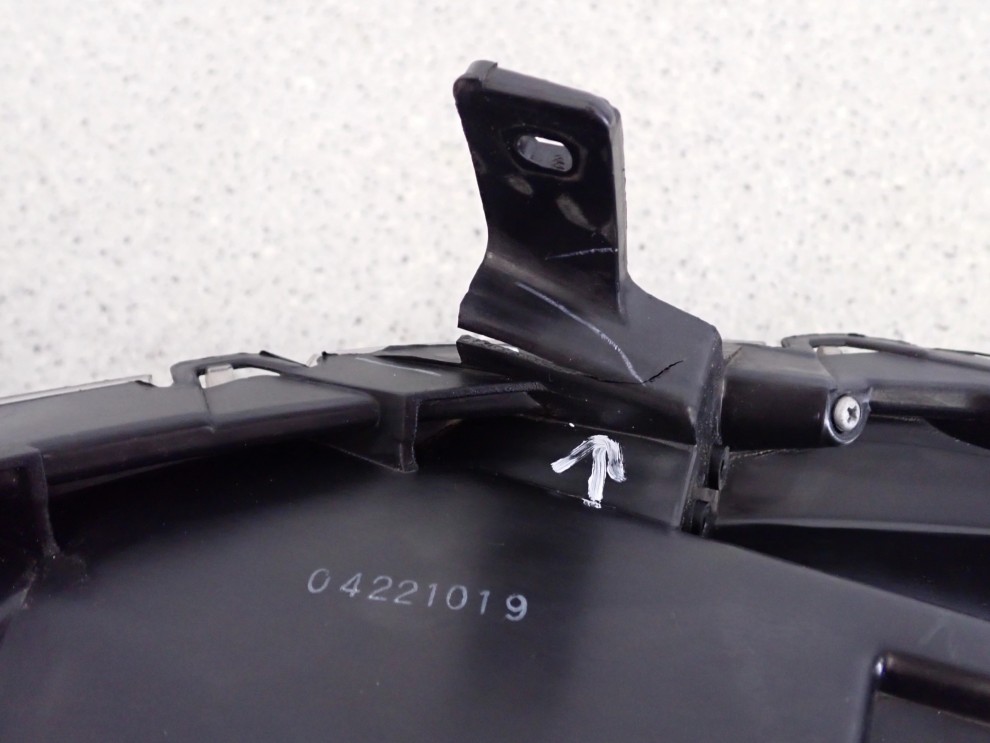 SUZUKI SWIFT MK7 10-16 REFLEKTOR PRZEDNI PRAWY LAMPA PRZÓD EUROPA 10/11