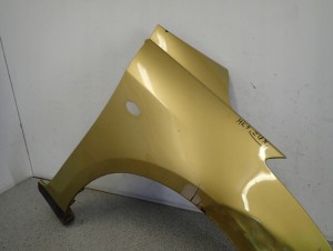 SUZUKI SWIFT MK7 10-16 BŁOTNIK PRZEDNI PRAWY ZUN 7/11 MINIATURA