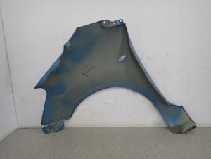 SUZUKI SPLASH 08-14 BŁOTNIK PRZEDNI PRAWY ZDQ 7/8 MINIATURA