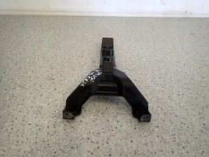 SUZUKI SPLASH LIFT 12-14 WSPORNIK ZAMKA MASKI ATRAPY 4/5 MINIATURA