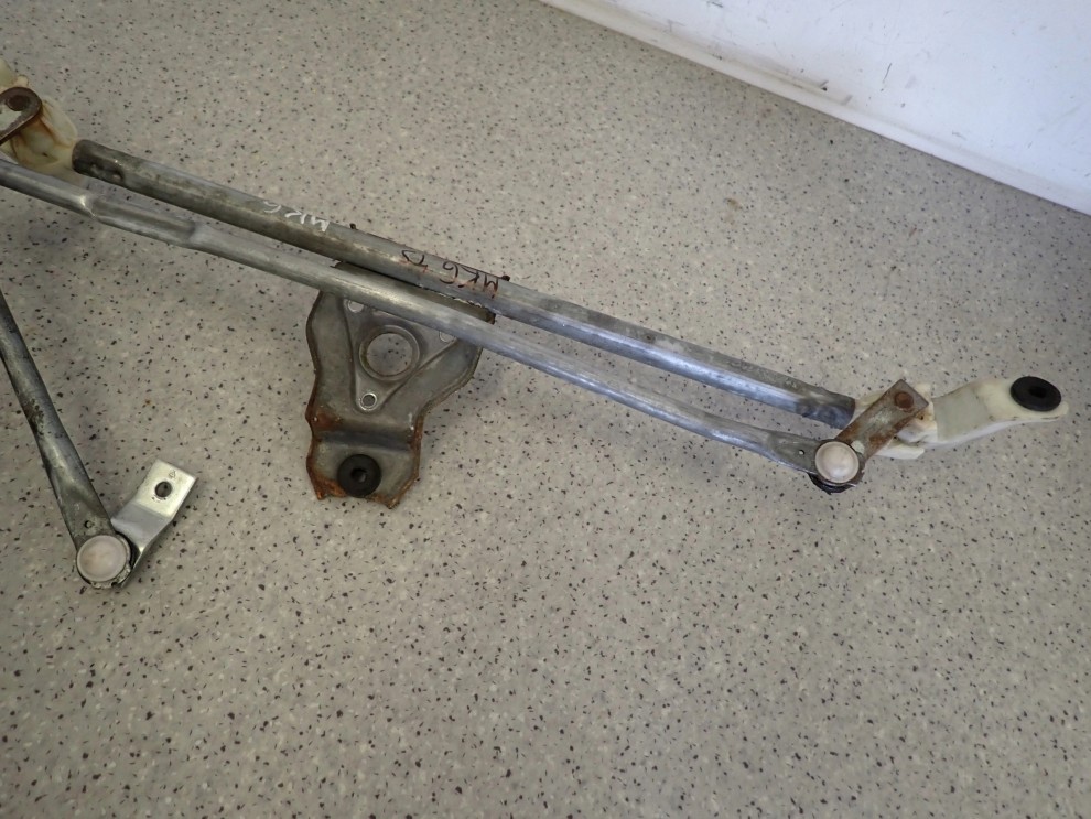 SUZUKI SWIFT 04- MK6 MECHANIZM WYCIERACZEK PRZÓD 3/7