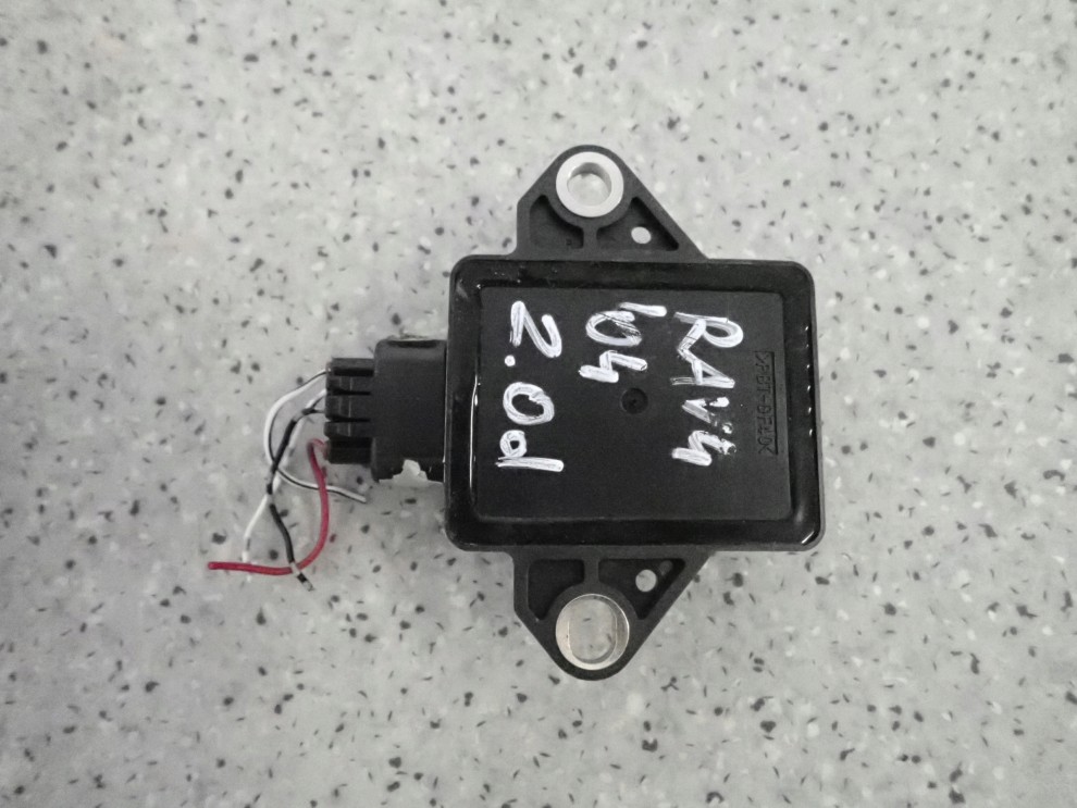 TOYOTA RAV 4 01-05 CZUJNIK TORU JAZDY ESP 3/4