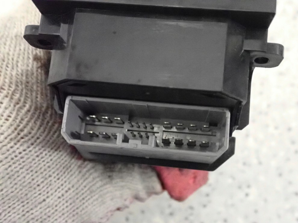 HONDA CIVIC UFO VIII 06-11 PANEL STEROWANIA SZYBAMI PRZEDNI LEWY 6/6