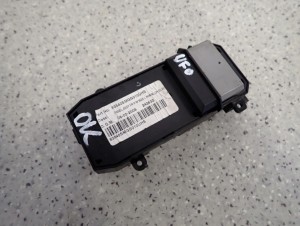 HONDA CIVIC UFO VIII 06-11 PANEL STEROWANIA SZYBAMI PRZEDNI LEWY 3/6 MINIATURA