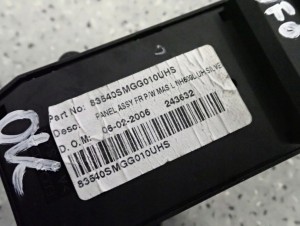 HONDA CIVIC UFO VIII 06-11 PANEL STEROWANIA SZYBAMI PRZEDNI LEWY 4/6 MINIATURA