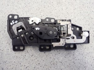 CIVIC VIII UFO 06-11 KLAMKA PRZEDNIA LEWA WEWNĘTRZNA 2/2 MINIATURA