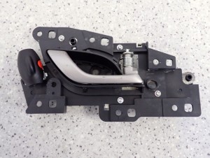 CIVIC VIII UFO 06-11 KLAMKA TYLNA PRAWA WEWNĘTRZNA 1/2 MINIATURA