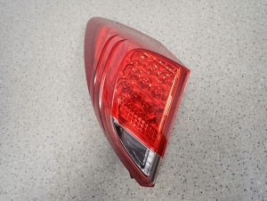 HONDA CIVIC 9 IX HB 12- LAMPA TYLNA LEWA ZWNĘTRZNA 2/9 MINIATURA