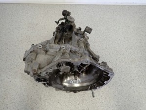 SUZUKI SWIFT 07-09 1.3i SKRZYNIA BIEGÓW MANUALNA PO WYMIANIE ŁOŻYSK 2/10 MINIATURA