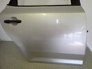 KIA CEED I HATCHBACK 07-12 DRZWI TYLNE PRAWE 9S 6/13 MINIATURA