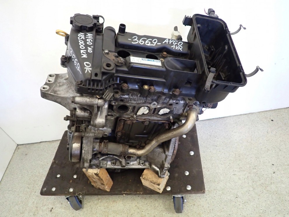 TOYOTA AYGO 05-12 1.0 i SILNIK BENZYNOWY 1KR 1/8