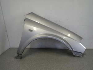 NISSAN PRIMERA P12 02-07 BŁOTNIK PRZEDNI PRAWY KY0