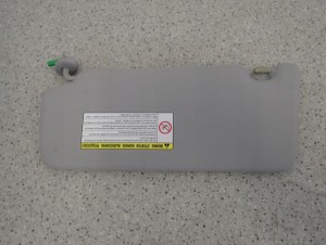 HONDA CIVIC UFO VIII 06-12 DASZEK PRAWY PRZECIWSŁONECZNY 1/6 MINIATURA