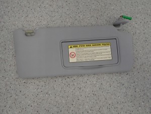 HONDA CIVIC UFO VIII 06-12 DASZEK PRAWY PRZECIWSŁONECZNY 3/6 MINIATURA