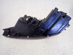 MAZDA6 MAZDA 6 06-07 LIFT LAMPA PRZEDNIA PRAWA REFLEKTOR 8/10 MINIATURA