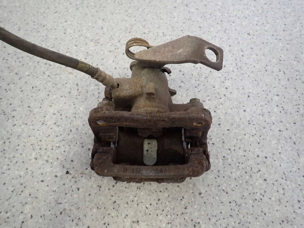 CIVIC VIII UFO 06-11 ZACISK HAMULCOWY TYLNY PRAWY 4/4