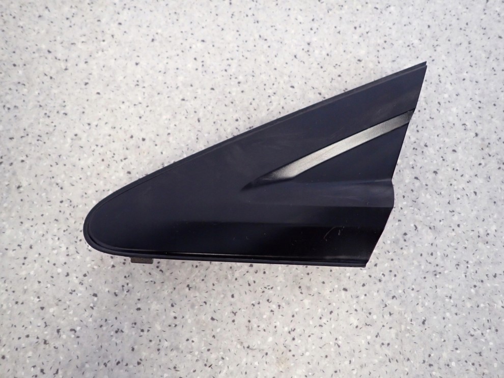 HONDA CIVIC UFO VIII 06-11 PLASTIK TRÓJKĄT BŁOTNIKA LEWY 1/3