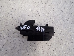 HONDA CIVIC UFO VIII 06-11 PRZEŁĄCZNIK SZYBY TYLNY PRAWY 2/4 MINIATURA