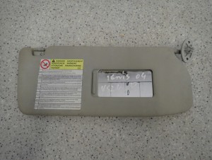 SUZUKI IGNIS 04-08 DASZEK PRZECIWSŁONECZNY PRAWY 1/4 MINIATURA