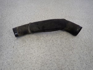 MAZDA 6 MAZDA6 06-07 2.0D RF7 RURA PRZEWÓD POWIETRZA INTERCOOLERA 5/8 MINIATURA