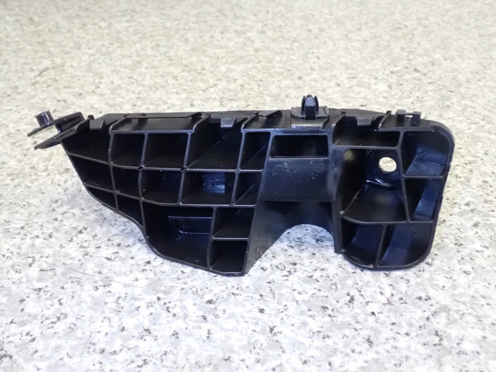 SUZUKI SWIFT MK7 10- ŚLIZG ZDERZAKA PRZEDNI PRAWY NOWY 3/4