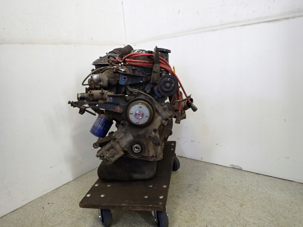 NISSAN VANETTE 2,0 BENZYN Z20 SILNIK GAŹNIKOWY 140 000 Km 2/9