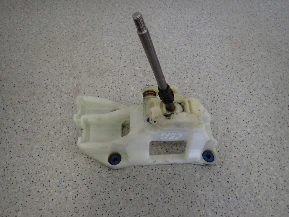 KIA SOUL 09- LEWAREK ZMIANY BIEGÓW 2/5