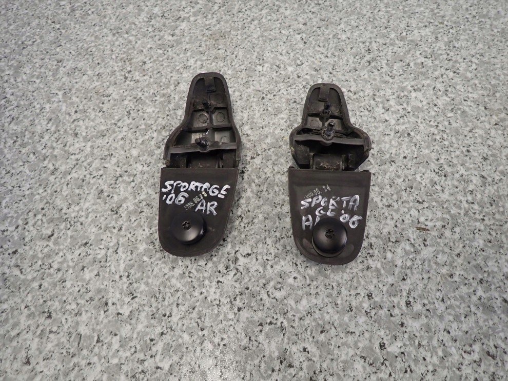 KIA SPORTAGE II 04-08 ZAWIAS SZYBY LEWY 1/6