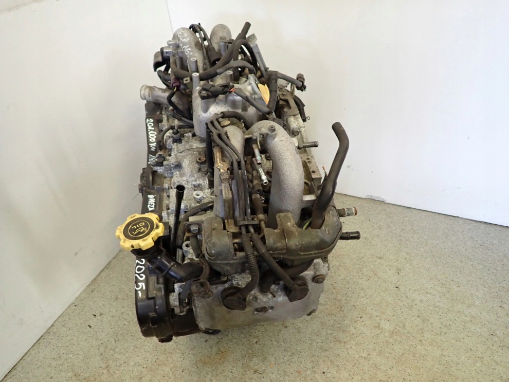 SUBARU IMPREZA 1.6 00-06 SILNIK MOTOR EJ16 201 TYŚ km 3/8