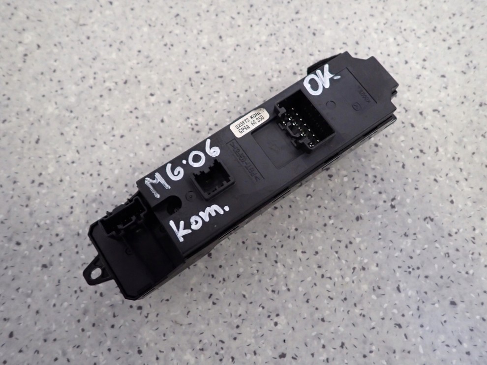 MAZDA6 MAZDA 6 GG 05- PANEL STEROWANIA SZYBAMI PRZEDNI LEWY 3/4